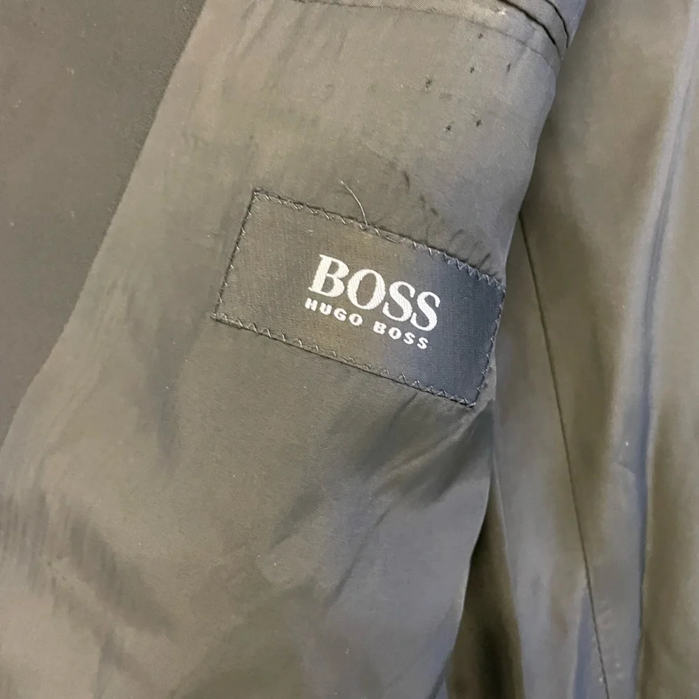 HUGO BOSS Made in USA Vintage 3-Button Wool Einstein/Sigma Jacket in Black‎ 42 L